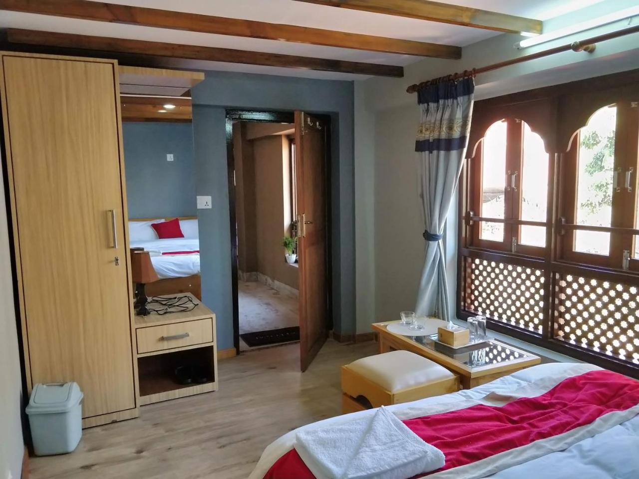 Inn Sangrahalaya بهاكتابور المظهر الخارجي الصورة